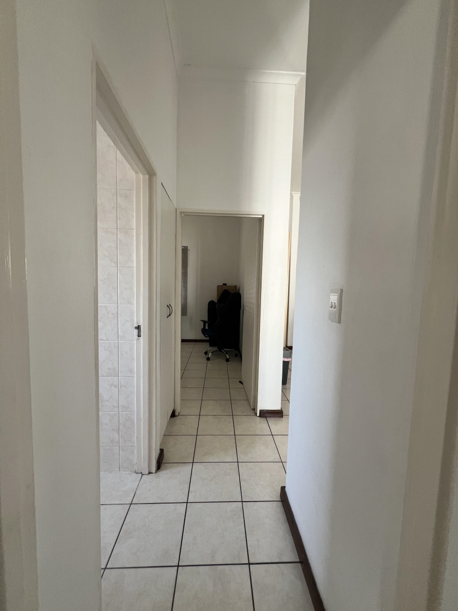 2 Bedroom Property for Sale in Admirals Park Western Cape